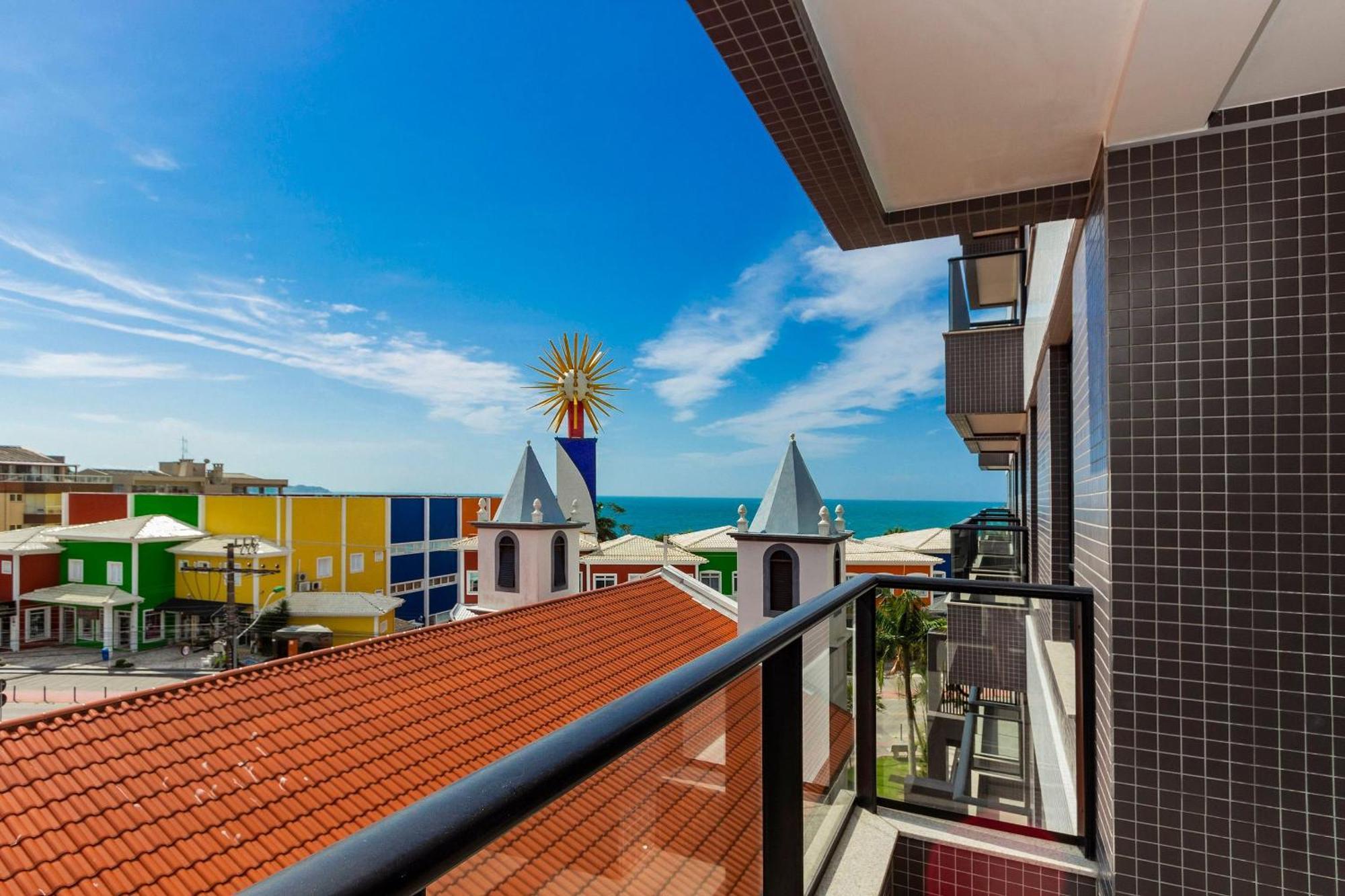 Aion Suites 205 - Lindo Apartamento Com Vista Para O Mar, A 60M Da Praia De Bombinhas, Com Piscina E Academia No Rooftop. Экстерьер фото
