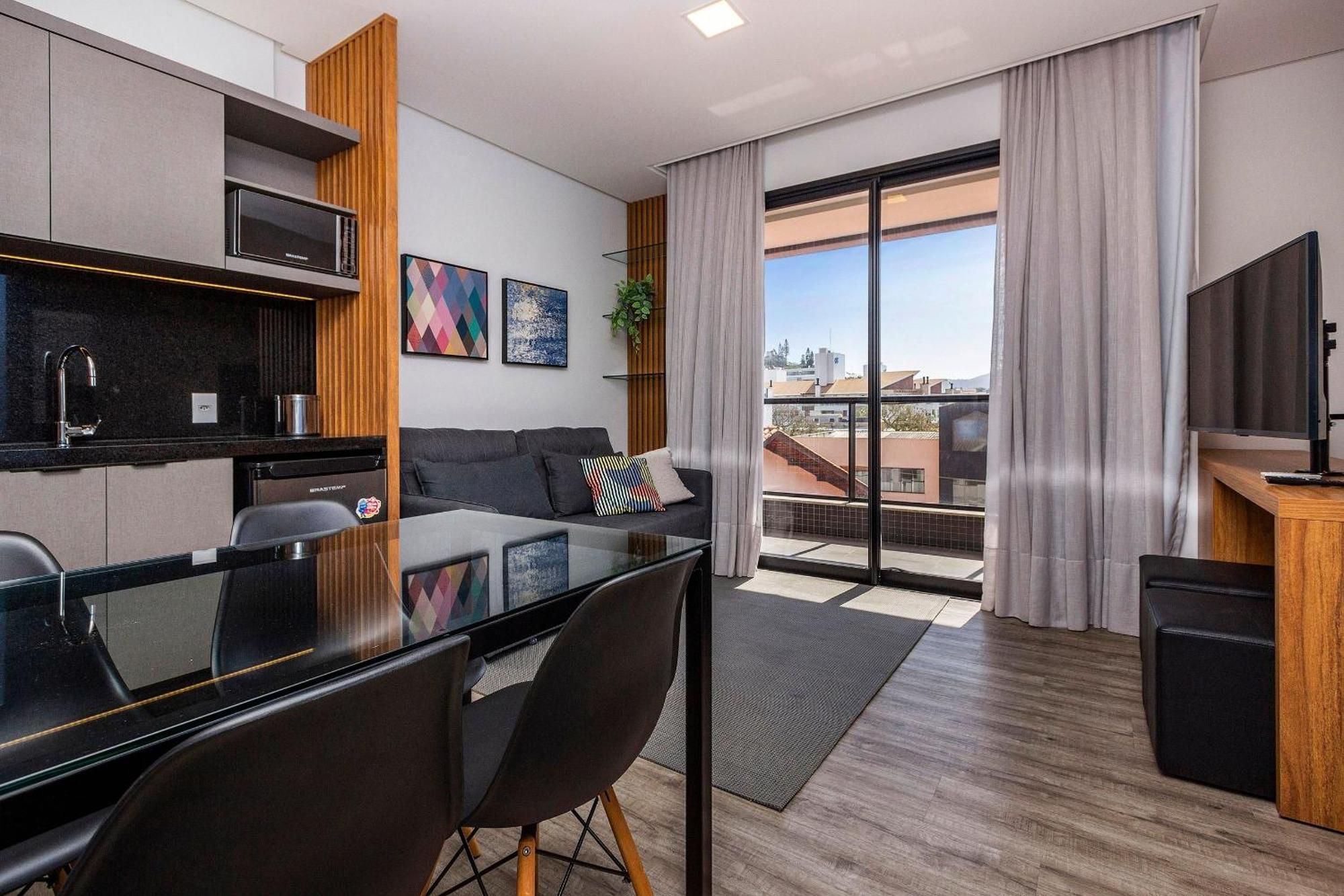 Aion Suites 205 - Lindo Apartamento Com Vista Para O Mar, A 60M Da Praia De Bombinhas, Com Piscina E Academia No Rooftop. Экстерьер фото
